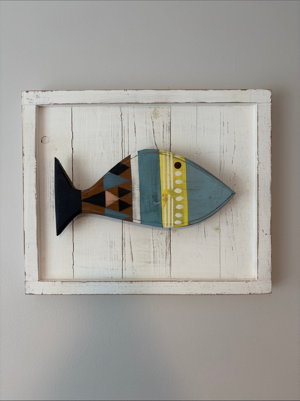 Wood Fish frame Decor
